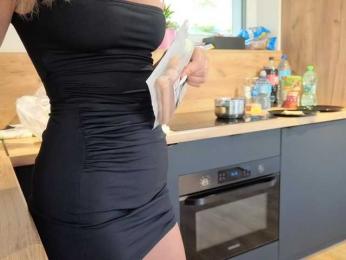 pinabellaa webcam model stream image