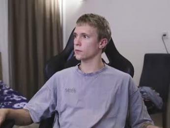 max_gen webcam model stream image