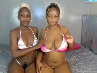 comeplayyy webcam model stream image