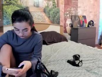 _litteangie_ webcam model stream image