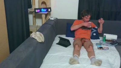 Cum2CamBoys webcam model stream image