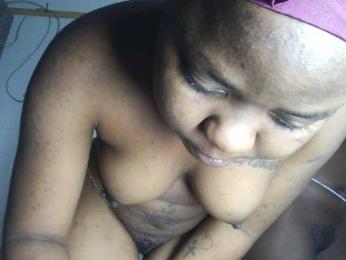 Kissie2 webcam model stream image