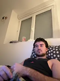 Weanny webcam model stream image