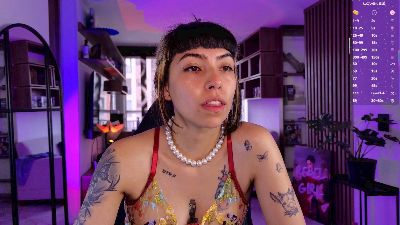 QueenDesiree webcam model stream image