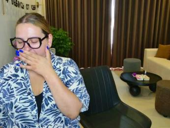 dreamteamgirls webcam model stream image