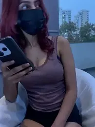 Red_Barbie webcam model stream image
