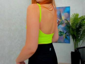 Strawberrye webcam model stream image
