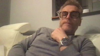 Axl_hot webcam cam4 model stream image