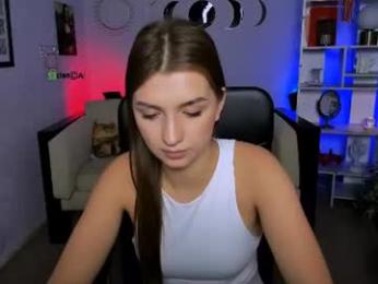 bloom_night webcam model stream image
