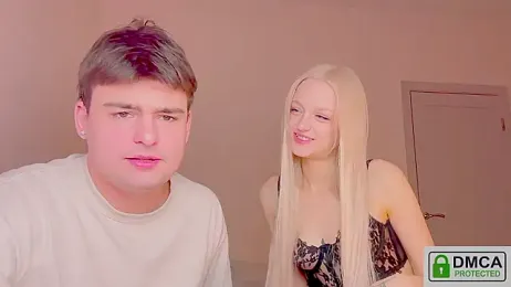 your_molly_mark_ webcam model stream image