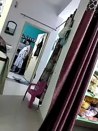 Hotypooja1 webcam model stream image