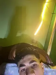 YElrosy webcam stripchat model stream image