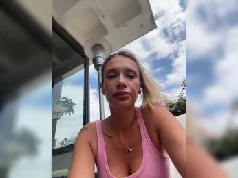 MerryBaby webcam model stream image