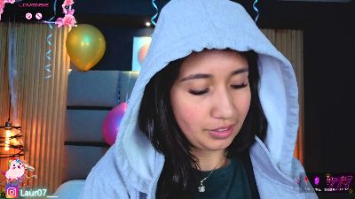 LauRoberts webcam model stream image