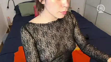 Karmiuss webcam model stream image