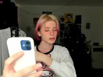 sweet_peach__ webcam model stream image