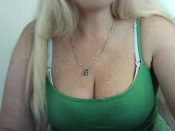 Multiply-orgazm webcam model stream image