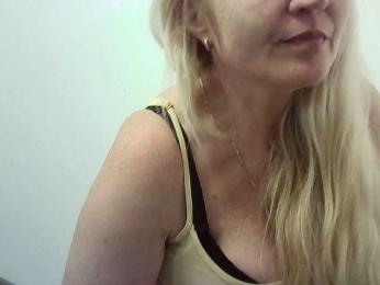 Multiply-orgazm webcam bongacams model stream image