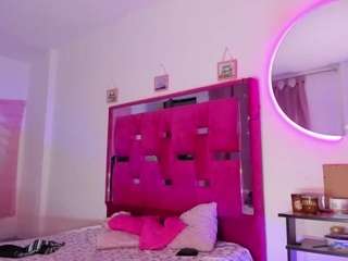 dylan-greyy webcam model stream image