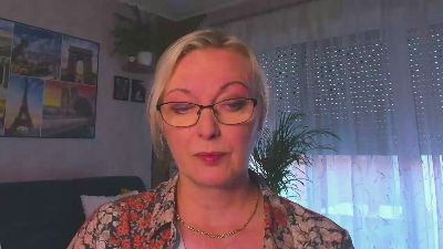 VanessaLUX webcam model stream image