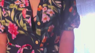 VanessaLUX webcam model stream image