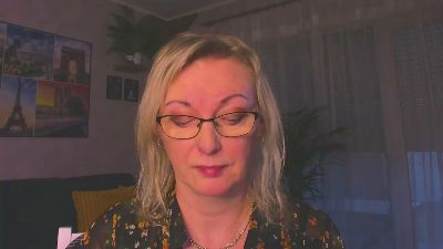 VanessaLUX webcam cam4 model stream image