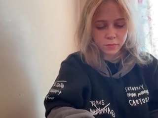 alysestrawn webcam model stream image