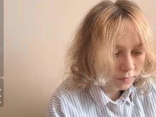 alysestrawn webcam model stream image