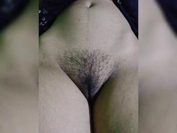 AadhyaLove webcam model stream image