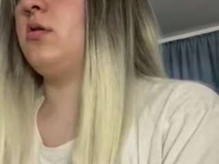 evamiron webcam model stream image