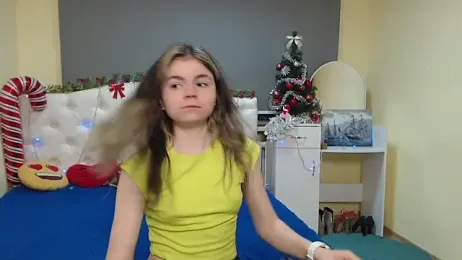 TinaRedly webcam model stream image