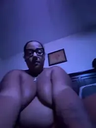 C4relesswhisperr webcam stripchat model stream image
