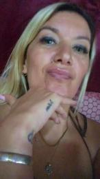 Arianabril webcam model stream image