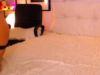Alexandra Amore webcam model stream image