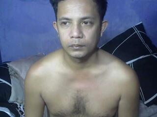 Lyndon F webcam flirt4free model stream image