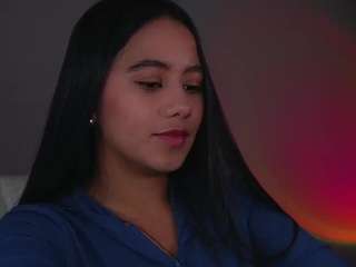 dafnee-ds webcam camsoda model stream image