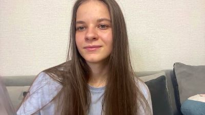 LoraleeClarey webcam model stream image