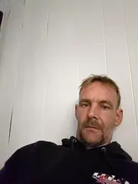 Hungwell1515 webcam model stream image