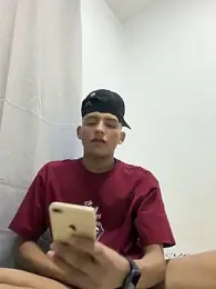Boydilan webcam model stream image