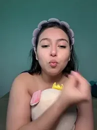 RexxaYBlade webcam model stream image