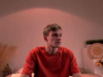 volan_starts webcam model stream image