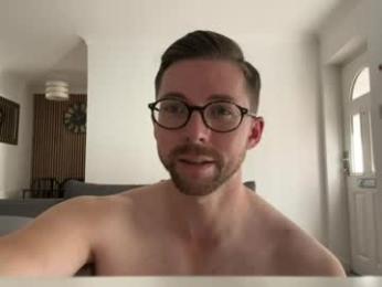 kkezzy webcam model stream image