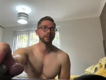 kkezzy webcam model stream image