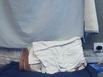 Titounea webcam bongacams model stream image