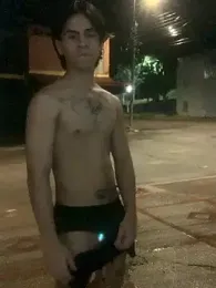 Mao_mdn webcam model stream image