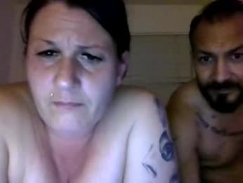larrabee13 webcam model stream image