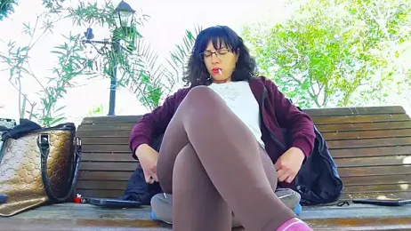 PublicBigLabia webcam model stream image