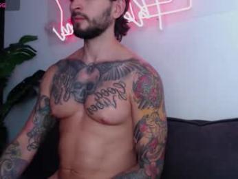 marco_allison43 webcam model stream image