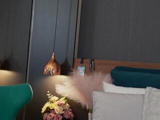 Emily Trix webcam model stream image