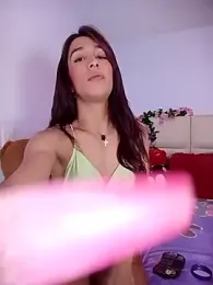 kymmgolden webcam stripchat model stream image